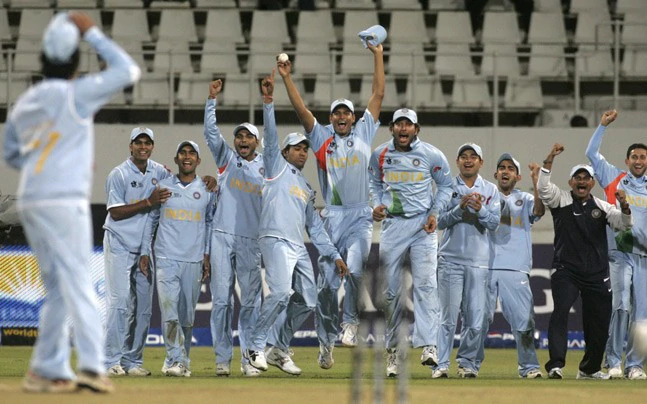 INDvPAK: આજથી 13 વર્ષ પહેલાં રમાયો હતો ક્રિકેટ જગતનો પહેલો ‘બોલ આઉટ’