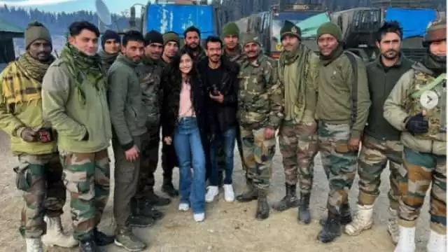 Dhanshree Verma in kashmir