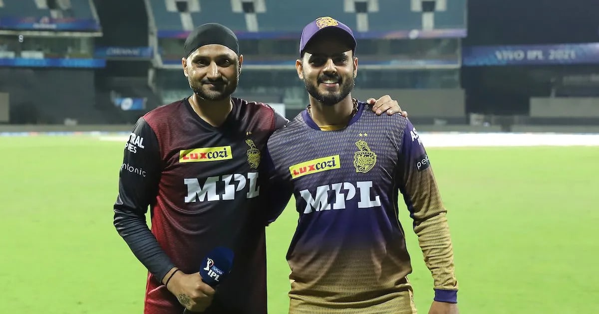 જુવો વિડિયો: જીત બાદ હરભજન સિંહ અને નીતીશ રાણાએ ‘બ્રાઉન મુંડે’ ગીત ગાયું