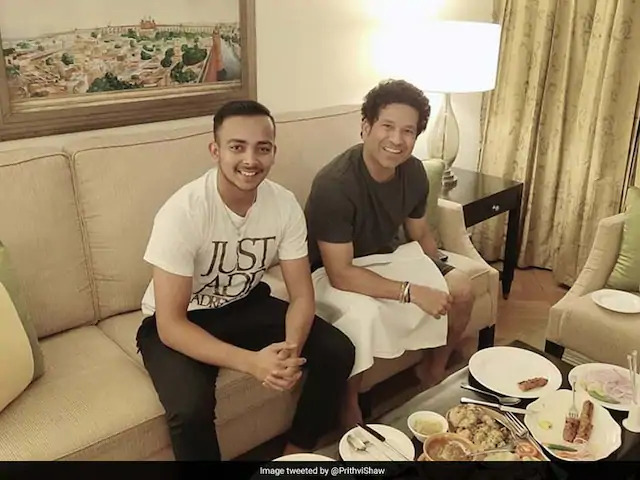 સચિન તેંડુલકરે દિલ્લીના આ યંગ ખિલાડીને આપ્યો વિશેષ સંદેશ કહ્યું…