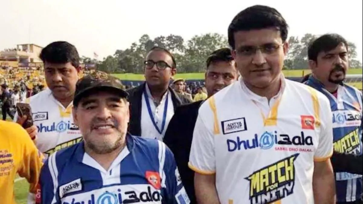 આવી રીતે સચિન અને ગાંગુલીએ મહાન ફુટબોલર મેરાડોનાને અલવિદા કહ્યું…