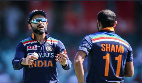 ભારતીય ટીમ ડબલ માર, આઇસીસીએ તમામ ખેલાડીઓને દંડ ફટકાર્યો